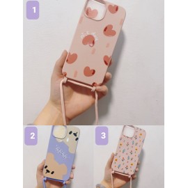 Funda goma con dibujo y colgante仿原彩图 iPhone 14 Pro