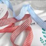 Colgante universal con tarjeta de sustitución en transparente